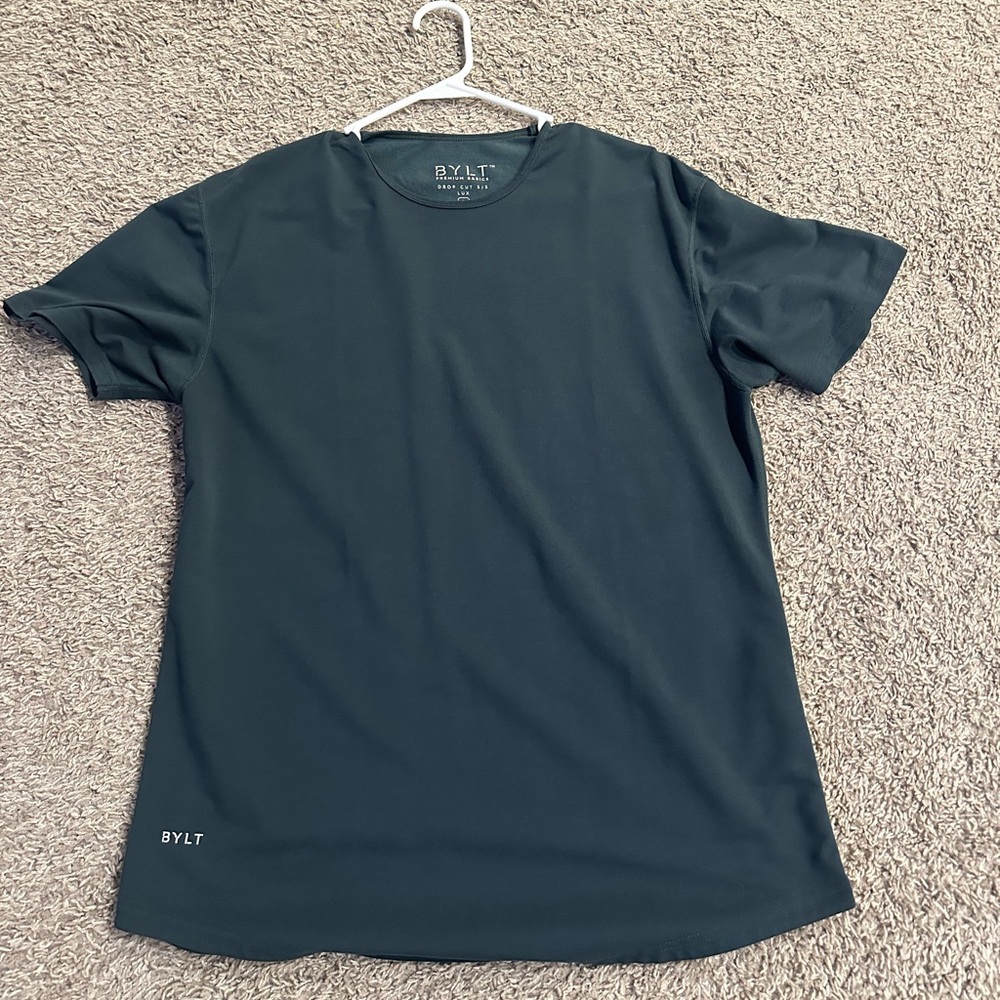 COPY - Bylt Basics Lux Curved-Hem. Forest green